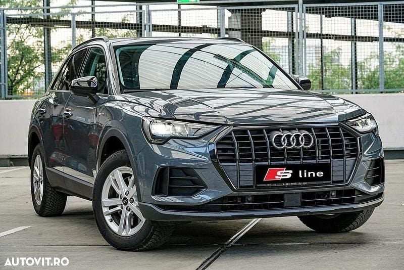 Gri Utilizat 2023 Audi Q3 S-Line SUV | 24.900 EUR (Super Preț) - Imagine 1/4
