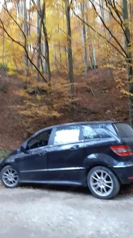 Second-hand Mercedes A170 70 CP (51 kW) 2011 Berlinǎ