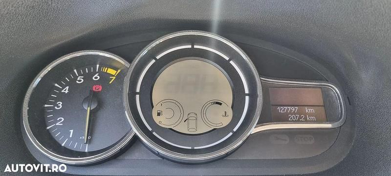 Culoaremaro Utilizat 2011 Renault Mégane GrandTour Privilege Break | 4.999 EUR (Puțin scump) - Imagine 1/4