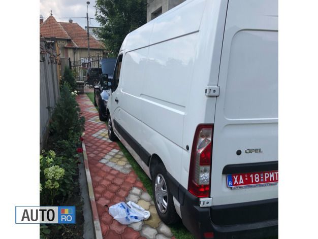 Second-hand Opel Movano 125 CP (91 kW) 2012 Alb Van