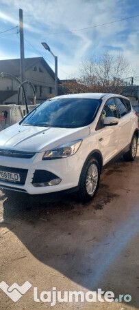 Second-hand Ford Kuga 182 CP (133 kW) 2016 Alb SUV