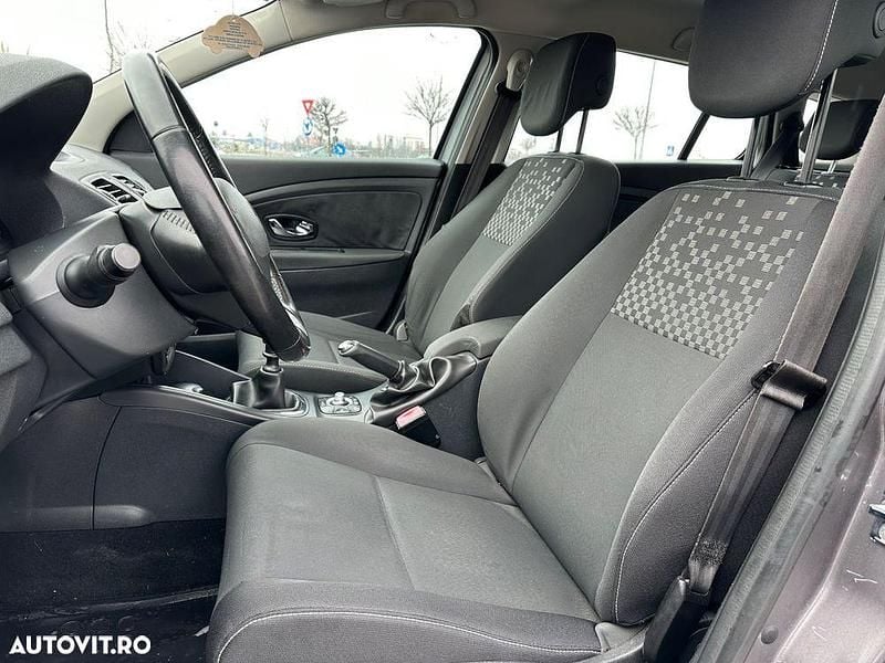 Second-hand Renault Mégane GrandTour Dynamique 110 CP (80 kW) 2013 Culoaregri Break