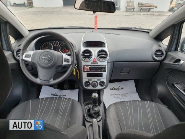 Second-hand Opel Corsa 80 CP (58 kW) 2009 Gri Berlinǎ