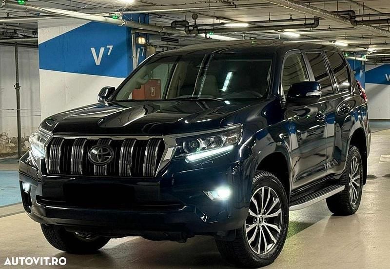 Culoareverde Utilizat 2022 Toyota Land Cruiser Luxury SUV | 44.999 EUR - Imagine 1/4