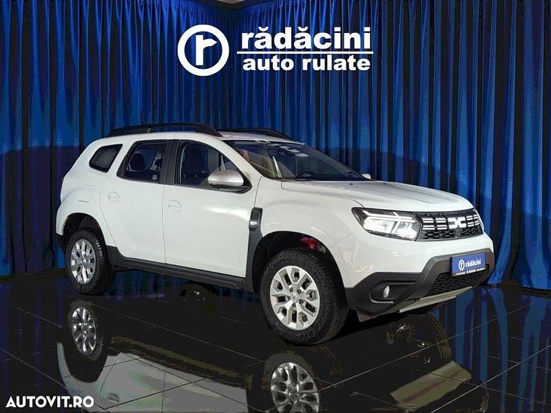 Culoarealb Utilizat 2023 Dacia Duster SUV | 17.650 EUR (Preț OK) - Imagine 1/3