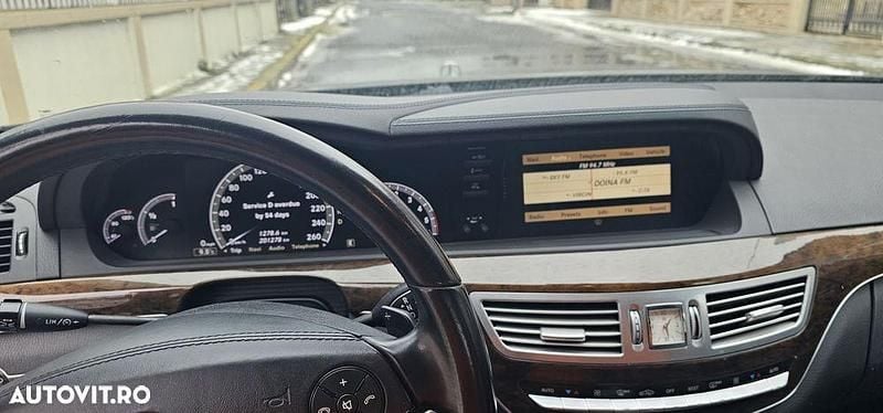 Culoarenegru Utilizat 2010 Mercedes S350 Berlinǎ | 12.000 EUR (Super Preț) - Imagine 1/4