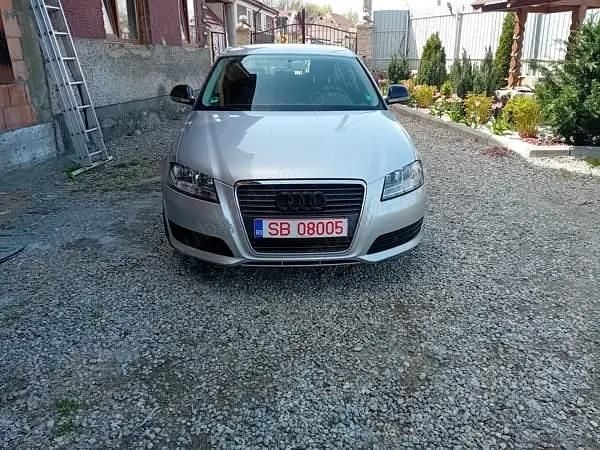 Utilizat 2009 Audi A3 Hatchback | 3.250 EUR (Super Preț) - Imagine 1/4
