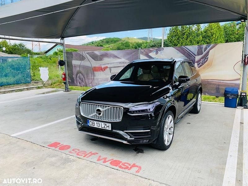 Culoarenegru Utilizat 2015 Volvo XC90 Inscription SUV | 28.900 EUR (Scump) - Imagine 1/4