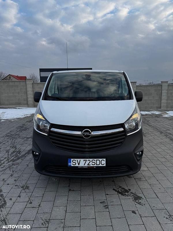 Culoarealb Utilizat 2017 Opel Vivaro Van | 9.600 EUR - Imagine 1/4