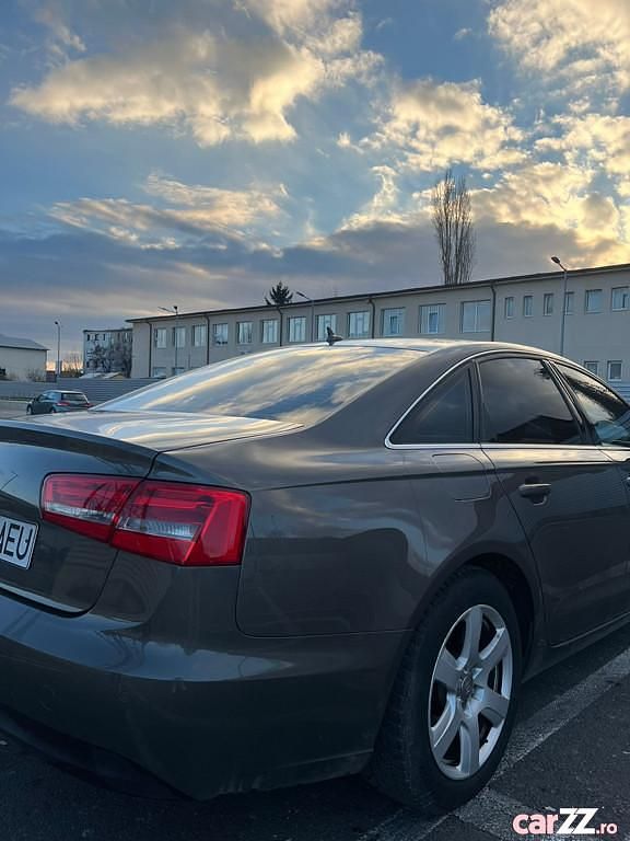 Utilizat 2012 Audi A6 Berlinǎ | 9.750 EUR (Preț OK) - Imagine 1/4