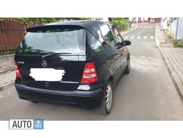 Negru Utilizat 2004 Mercedes A160 Hatchback | 1.750 EUR - Imagine 1/4