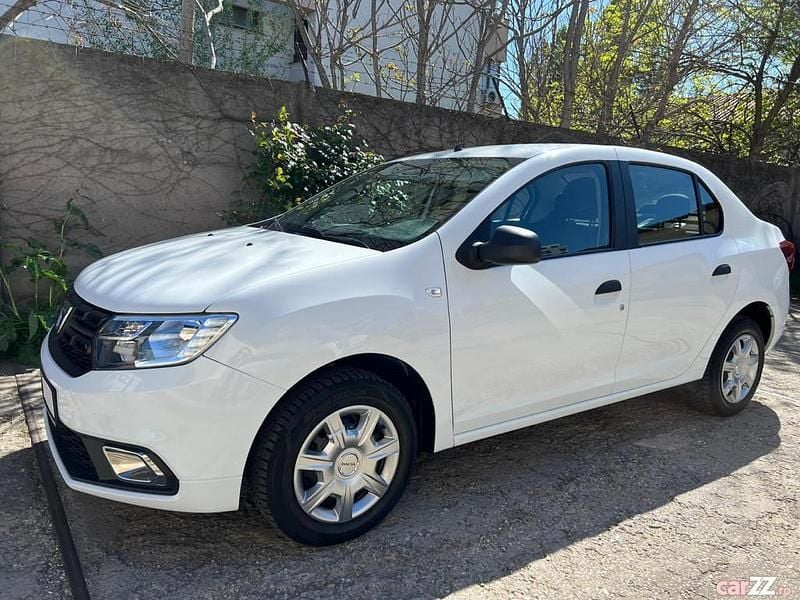 Alb Utilizat 2020 Dacia Logan Berlinǎ | 6.990 EUR (Preț bun) - Imagine 1/4