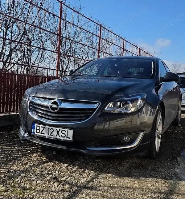 Second-hand Opel Insignia 163 CP (119 kW) 2015 Berlinǎ