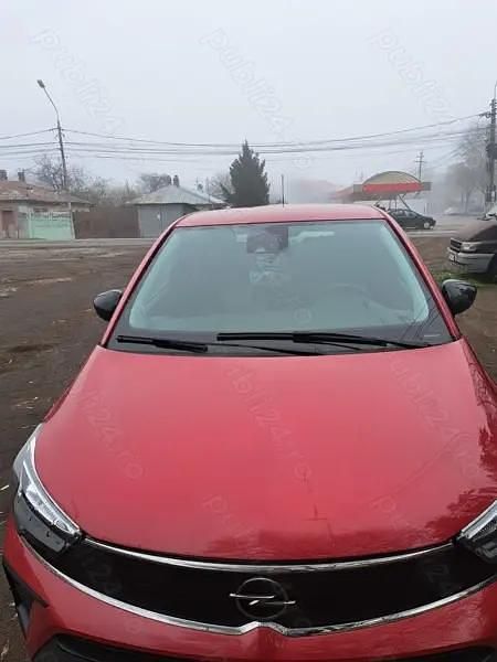 Second-hand Opel Crossland 130 CP (95 kW) 2021 Rosu SUV