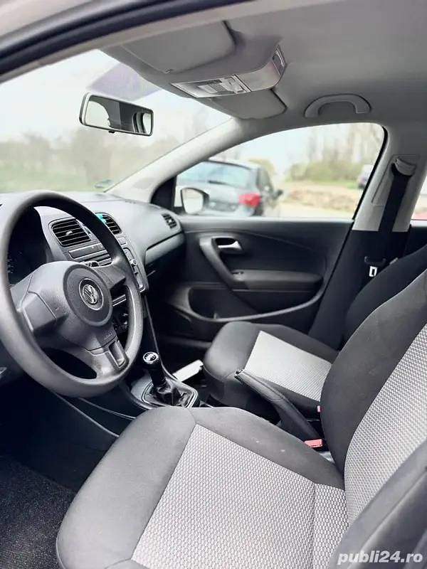 Second-hand VW Polo 62 CP (45 kW) 2014 Berlinǎ