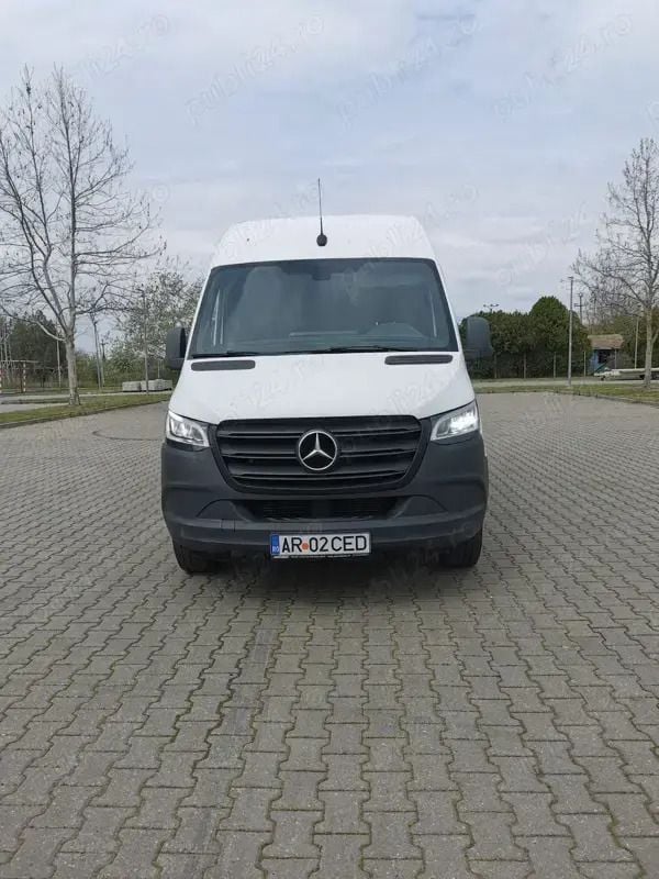 Utilizat 2019 Mercedes Sprinter Van | 18.000 EUR (Preț OK) - Imagine 1/4