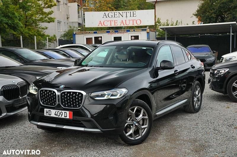 Culoarenegru Utilizat 2022 BMW X4 SUV | 34.800 EUR (Super Preț) - Imagine 1/4
