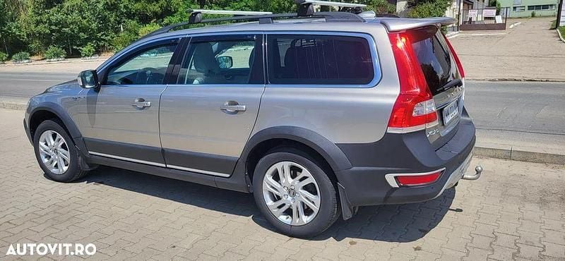 Second-hand Volvo XC70 Momentum 181 CP (133 kW) 2015 Culoarebej Break