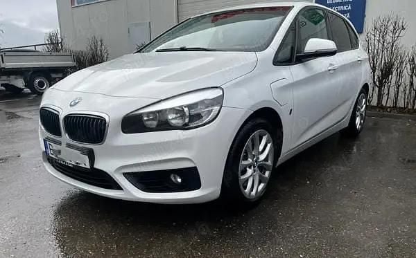Utilizat 2017 BMW 225 iPerformance Berlinǎ | 14.490 EUR - Imagine 1/4