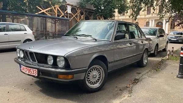 Gri Utilizat 1985 BMW 518 Berlinǎ | 11.990 EUR - Imagine 1/4