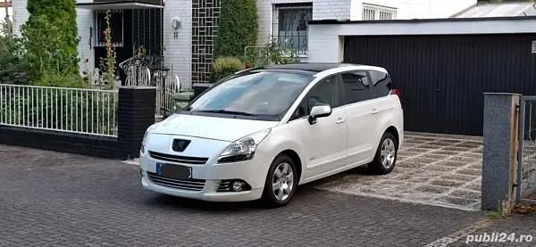 Utilizat 2014 Peugeot 5008 Monovolum | 6.500 EUR - Imagine 1/4