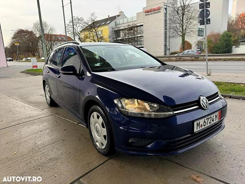 Culoarealbastru Utilizat 2018 VW Golf VII Comfortline Break | 9.700 EUR (Preț OK) - Imagine 1/4