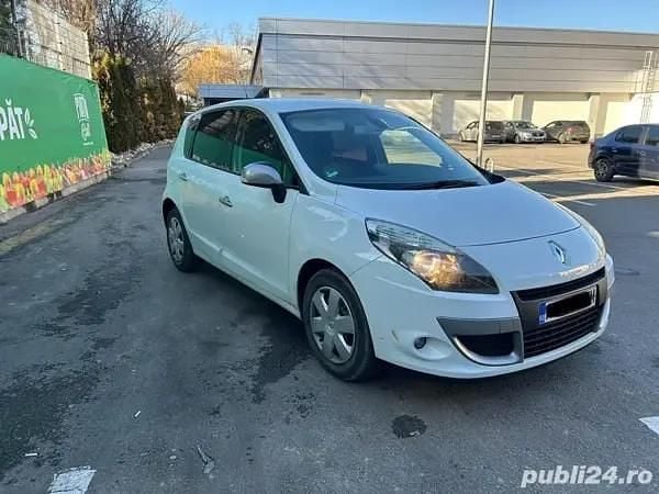 Utilizat 2011 Renault Scénic Monovolum | 3.200 EUR - Imagine 1/4