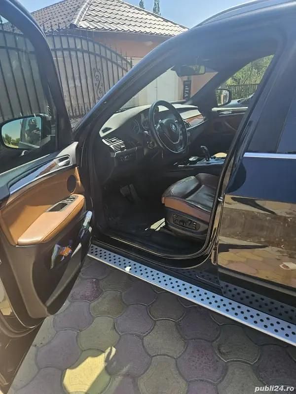 Second-hand BMW X5 235 CP (172 kW) 2010 SUV