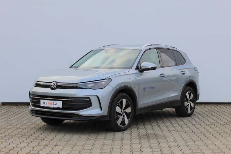 Gri mediu normal Utilizat 2024 VW Tiguan Advance SUV | 38.150 EUR (Scump) - Imagine 1/4