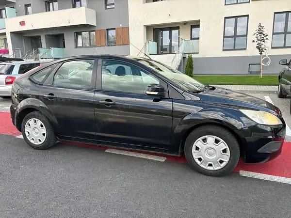 Second-hand Ford Focus 116 CP (85 kW) 2009 Hatchback