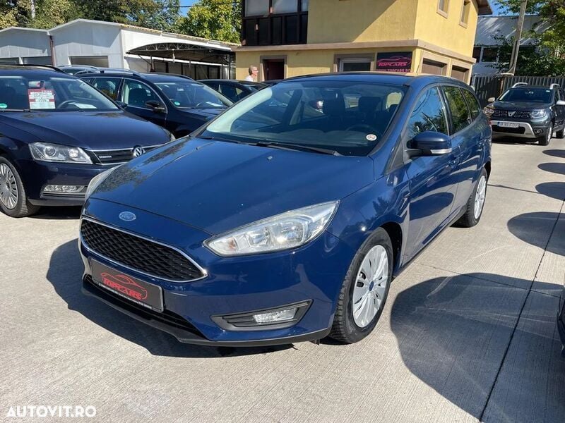 Albastru Utilizat 2017 Ford Focus Trend Break | 7.299 EUR (Preț bun) - Imagine 1/4