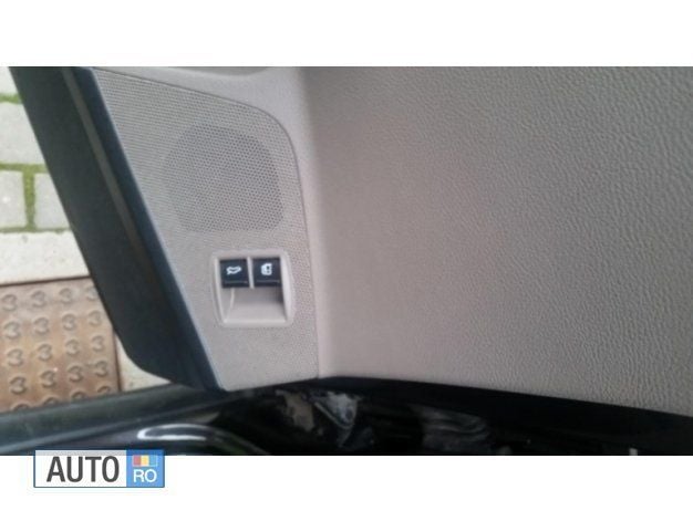 Second-hand VW Passat 140 CP (102 kW) 2009 Negru Break