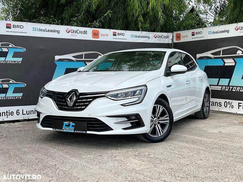 Alb Utilizat 2021 Renault Mégane IV Intens Hatchback | 10.950 EUR (Preț OK) - Imagine 1/4