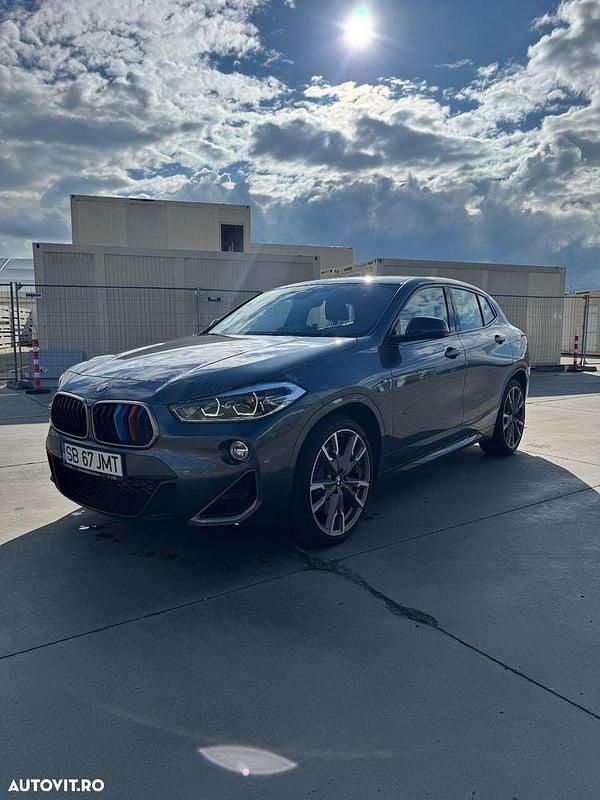 Gri Utilizat 2019 BMW X2 SUV | 32.000 EUR (Super Preț) - Imagine 1/4