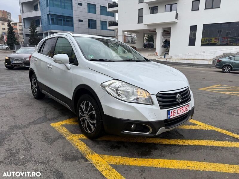 Alb Utilizat 2016 Suzuki SX4 S-Cross SUV | 8.499 EUR (Preț bun) - Imagine 1/4