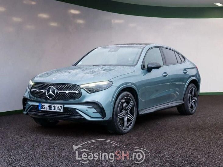 Verde Utilizat 2024 Mercedes A220 AMG line Coupe | 66.500 EUR - Imagine 1/4