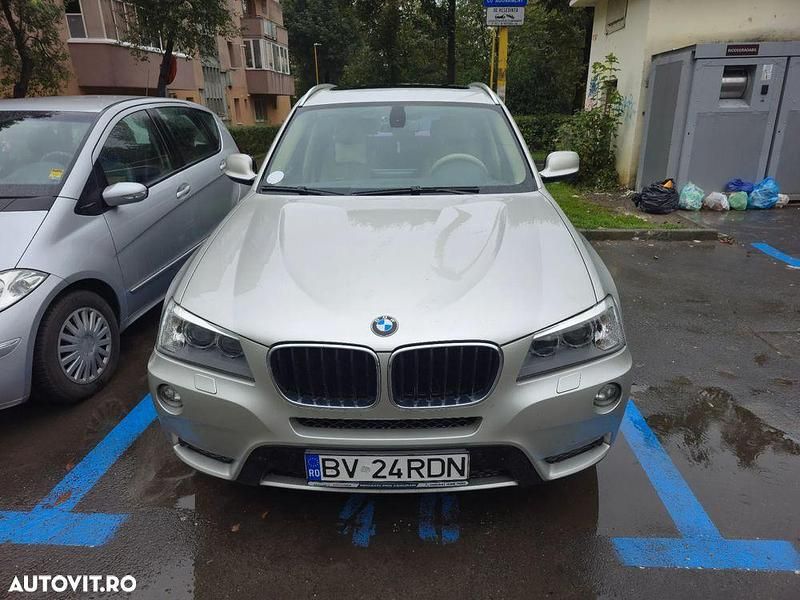 Culoarebej Utilizat 2011 BMW X3 SUV | 9.900 EUR (Preț OK) - Imagine 1/4