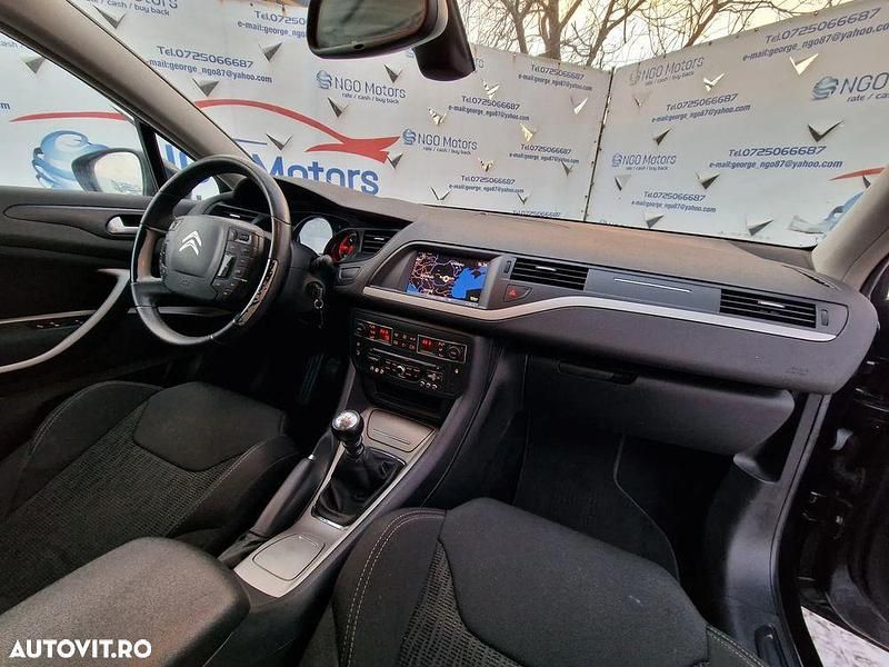 Second-hand Citroën C5 SELECTION 140 CP (102 kW) 2013 Culoarenegru Break