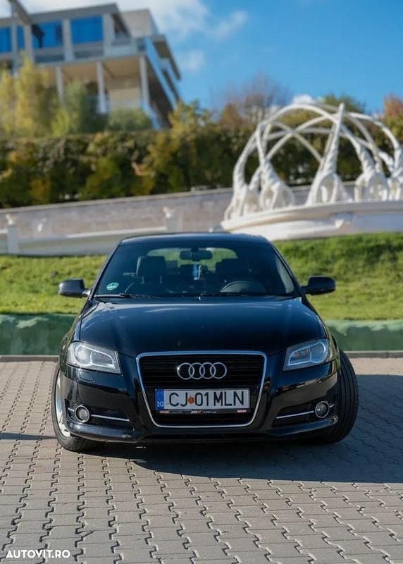 Culoarenegru Utilizat 2011 Audi A3 Sportback Attraction Break | 4.500 EUR (Preț bun) - Imagine 1/4