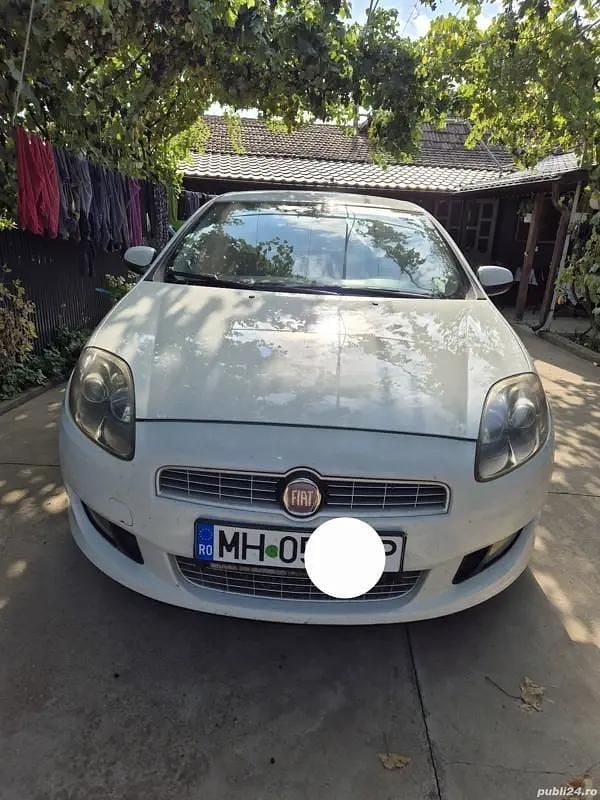 Utilizat 2010 Fiat Bravo Hatchback | 4.500 EUR (Scump) - Imagine 1/4