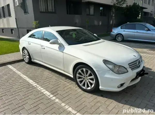 Utilizat 2007 Mercedes 300 Berlinǎ | 6.000 EUR - Imagine 1/4