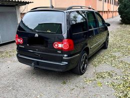 VW Sharan