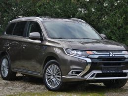 Mitsubishi Outlander P-HEV