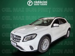 Mercedes GLA220