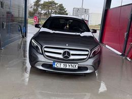 Mercedes GLA200