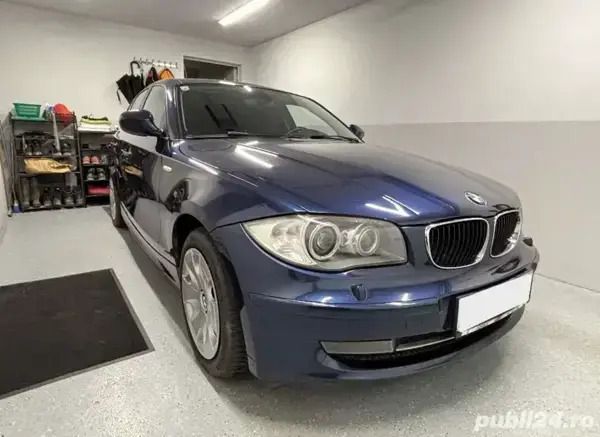 Albastru Utilizat 2011 BMW 118 Hatchback | 7.499 EUR - Imagine 1/4