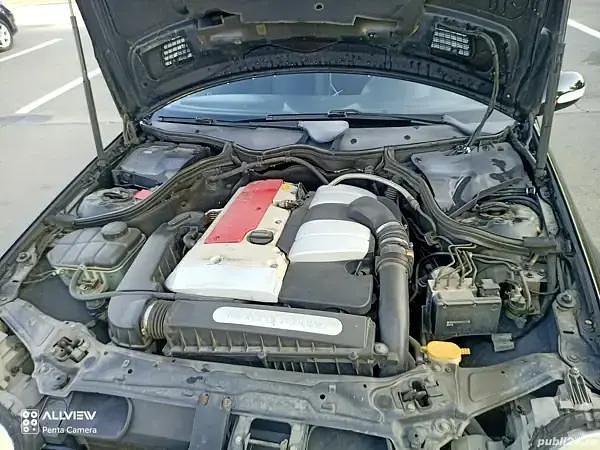 Second-hand Mercedes C200 163 CP (119 kW) 2001 Negru Hatchback