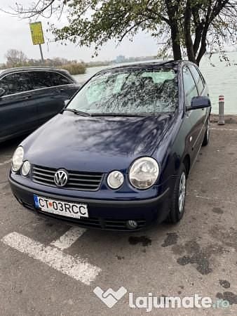 Albastru Utilizat 2003 VW Polo Hatchback | 2.600 EUR (Preț bun) - Imagine 1/4
