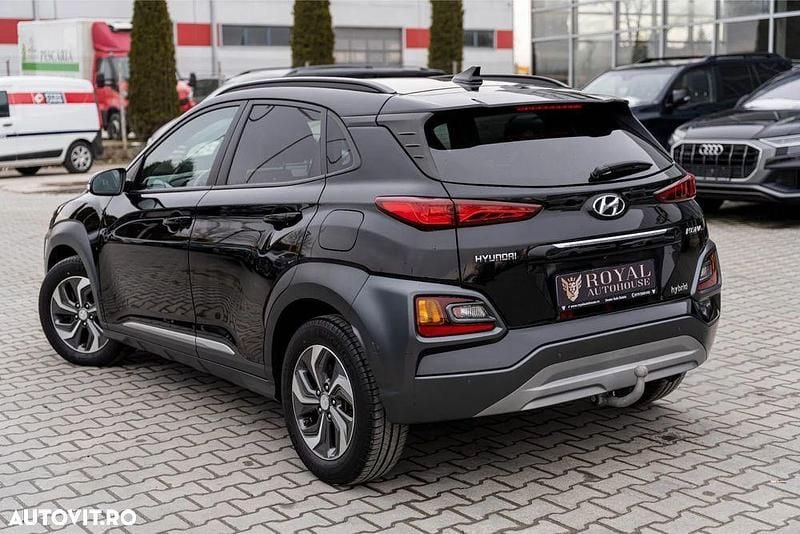Second-hand Hyundai Kona 115 CP (84 kW) 2020 Culoarenegru SUV