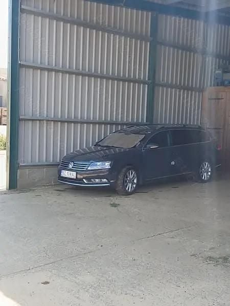Second-hand VW Passat 140 CP (102 kW) 2012 Maro Break